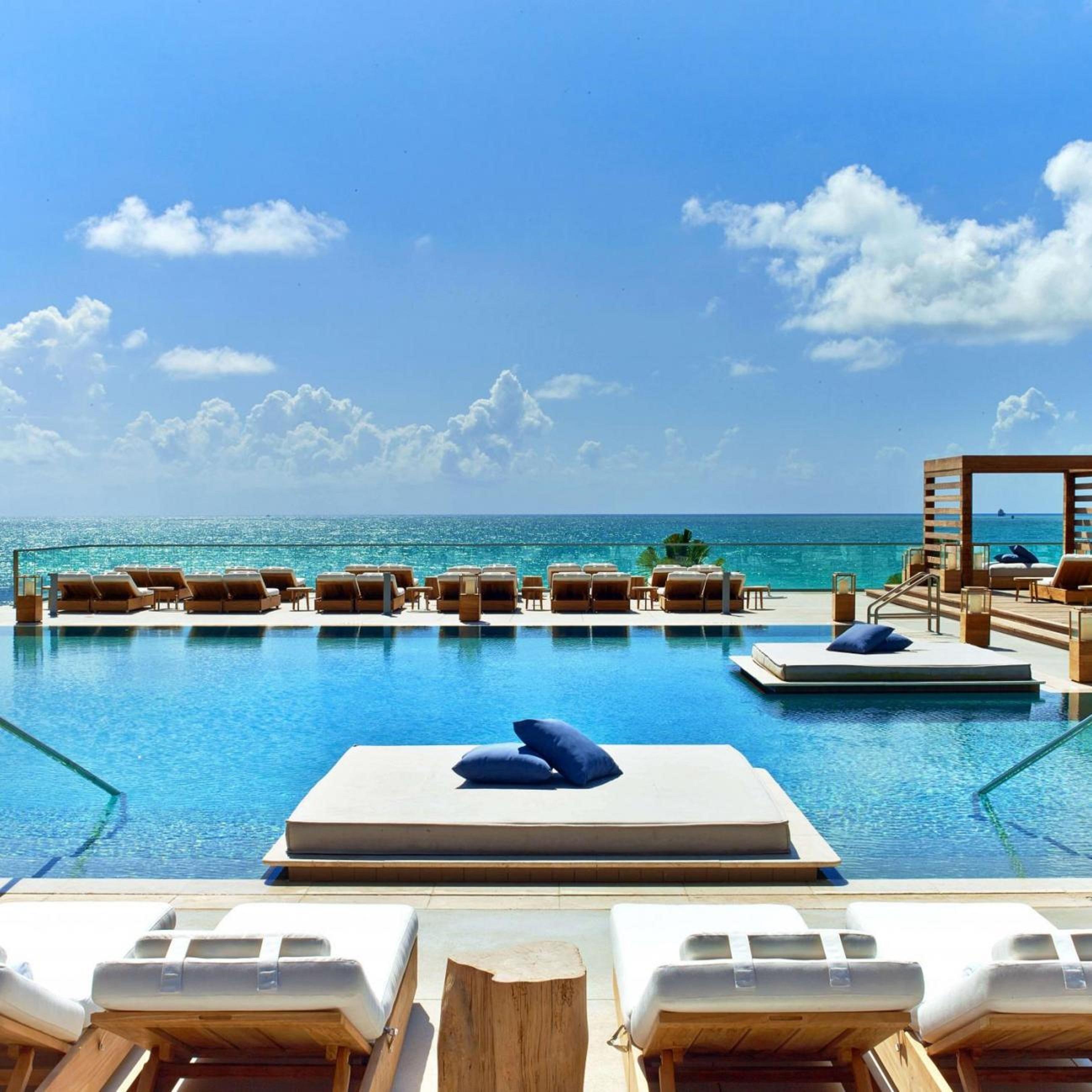 1 Hotel South Beach Miami Beach Exterior photo The rooftop pool at the SLS Brickell