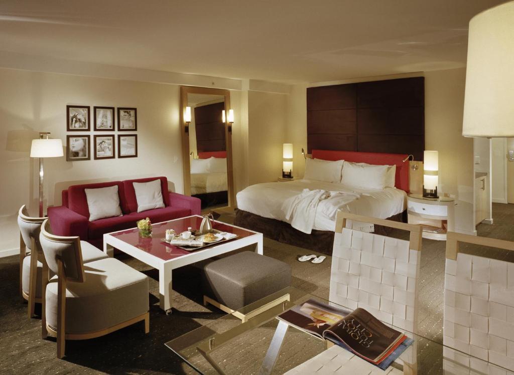 1 Hotel South Beach Miami Beach Room photo A suite at the Mandarin Oriental, London